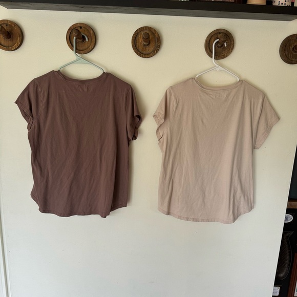 Abercrombie and fitch knotted crew tee bundle of 2 size XL - Picture 8 of 8